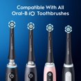 thumbnail image 4 of Cepillo de dientes eléctrico Oral-B iO Gentle Care con 4 cabezales de repuesto, 4 of 7