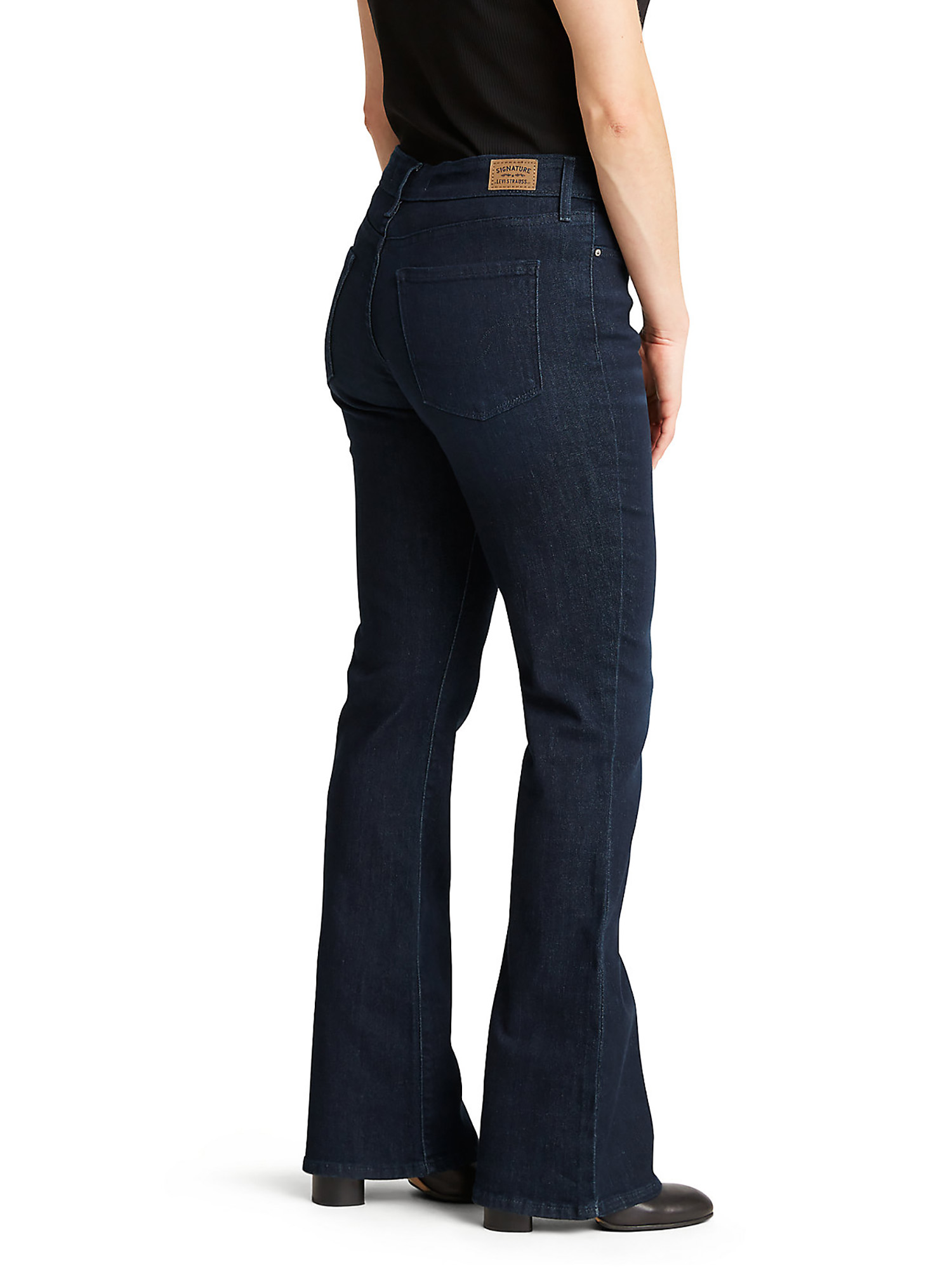 Signature by Levi Strauss & Co. Women's and Women's Plus Modern Bootcut Jeans - image 3 of 6