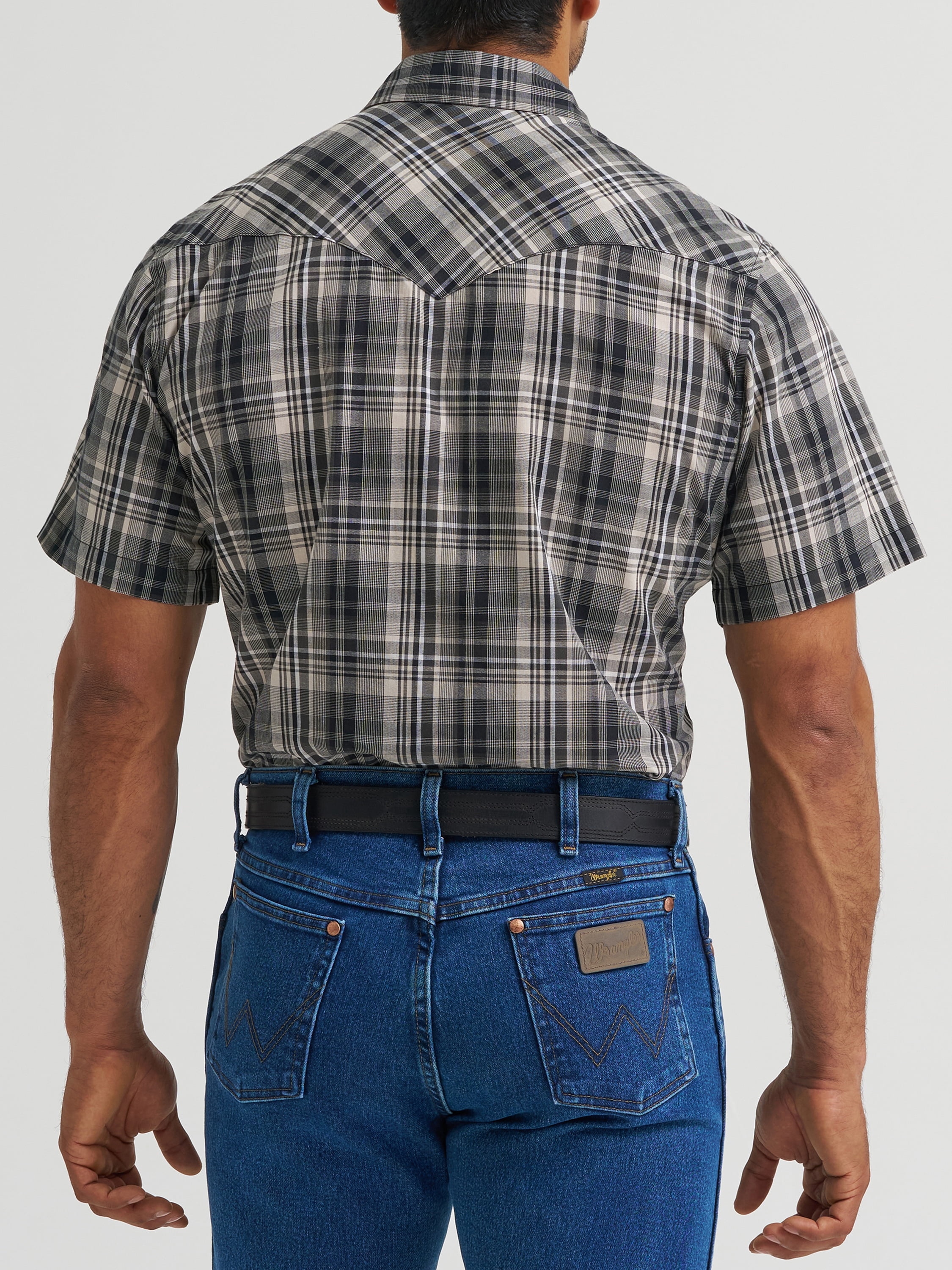 Wrangler® Men's and Big Men's Regular Fit Short Sleeve Western Shirt, Sizes S-5XL