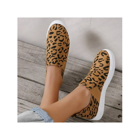 

GENILU Women s Slip On Loafers Moccasins Travel Comfortable Round Toe Casual Shoes