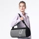 thumbnail image 1 of Bolsa de viaje para hombre y mujer | Bolsa deportiva mediana impermeable para fitness | Bolsa de mano ligera para entrenamiento | Bolsa de gimnasio para exteriores | Opciones en gris, azul y rojo |, 1 of 8
