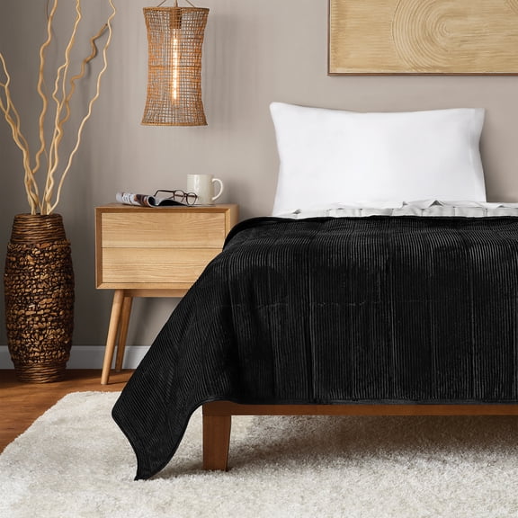 Mainstays Corduroy Quilt, Twin/XL, Black, Reversible Bedding