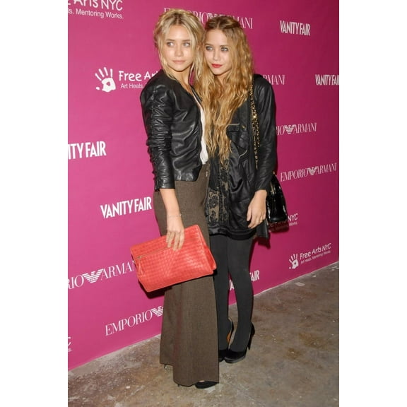 Ashley Olsen Mary-Kate Olsen At Arrivals For The 7Th Annual Free Arts Nyc Art
