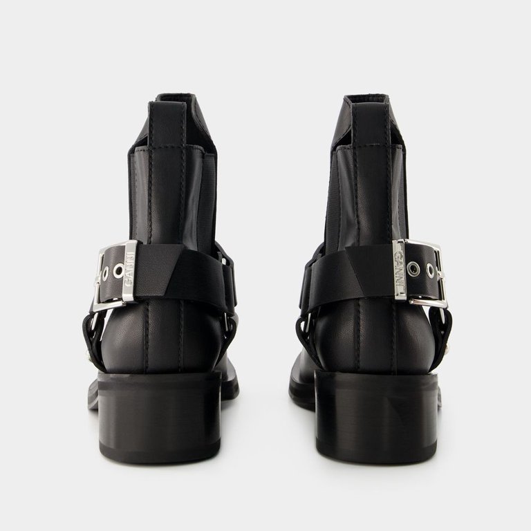 【関税込み】Chelsea Biker Ankle Boots - Ganni - Leather - Bl Ganni Female Chelsea Biker Ankle Boots - Leather - Black