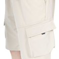 thumbnail image 5 of Bermuda Cargo Para Hombre con Bolsillos Amplios con Tapa Quarry, 5 of 5