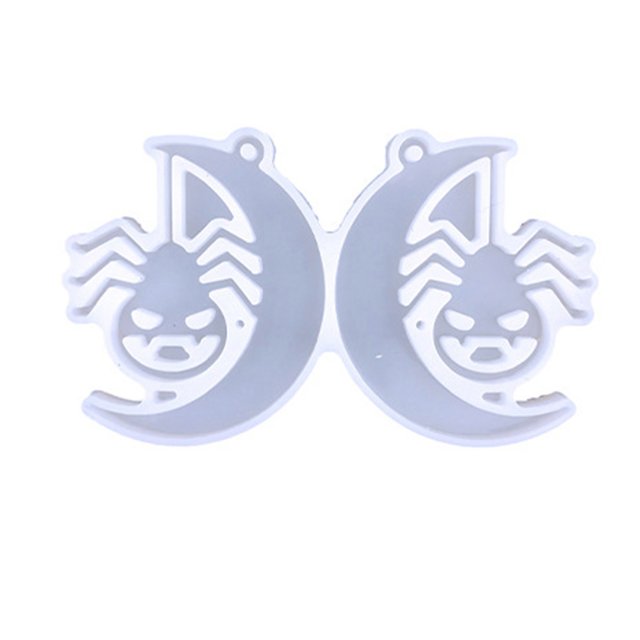 Witch Bat Moon Shape Keychain Resin Mold Silicone Mould Earrings Pendant DIY Silicone Mould Mirror Epoxy Crystal Epoxy Mould for Crystal Silicone Molds for Resin Casting
