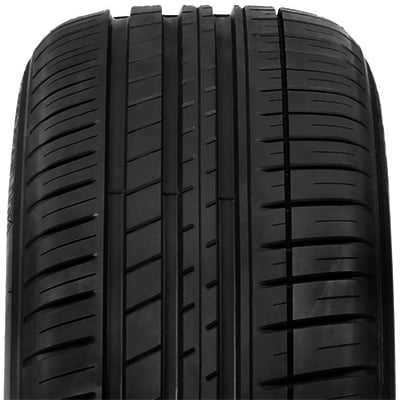 Michelin Pilot Sport 3 275/40R19 All-Season Tire