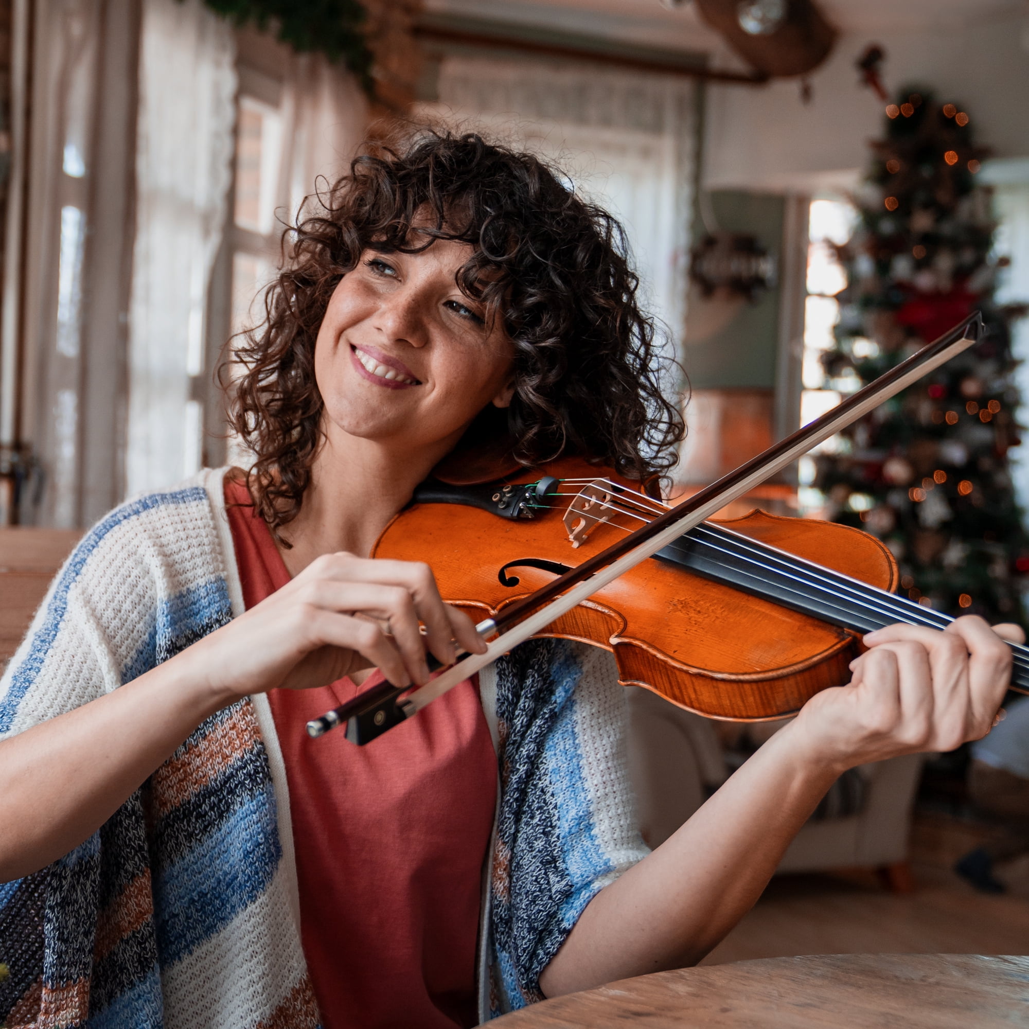 ADM Acoustic Violin for Beginner 4/4 Full Size Violin Set Solid Wood Ebony for Adult Teen Student Starter Kit with Hard Cae, Free Lessons, Brown