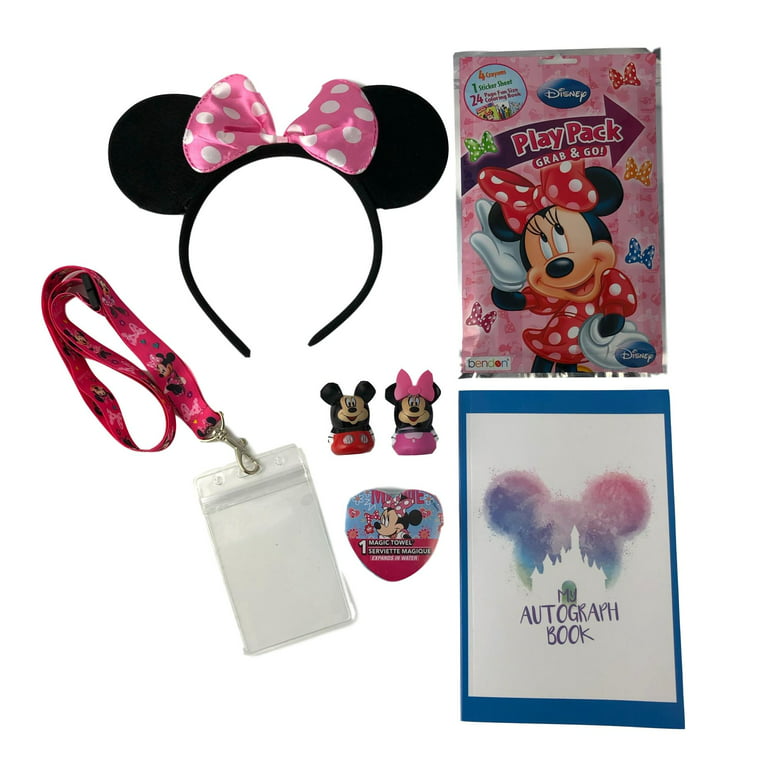 Deluxe Minnie Mouse Vacation Gift Reveal for Girls with Park Accessories  Including Ears and Autograph Book Ages 4-8