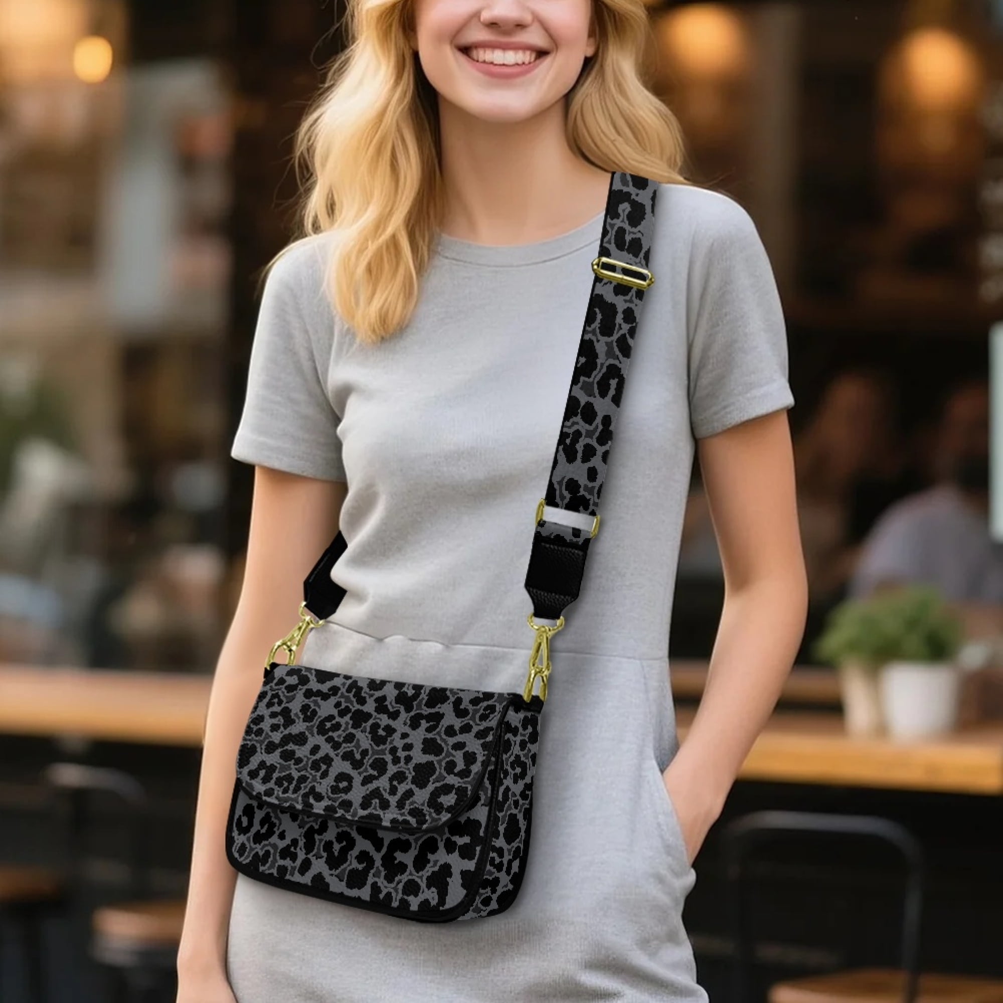 TSOVTHRID Black Leopard Print Women's Crossbody Bag, PU Leather Cross Body Purses, Cell Phone Leather Handbag, Trendy Crossover Shoulder Bag