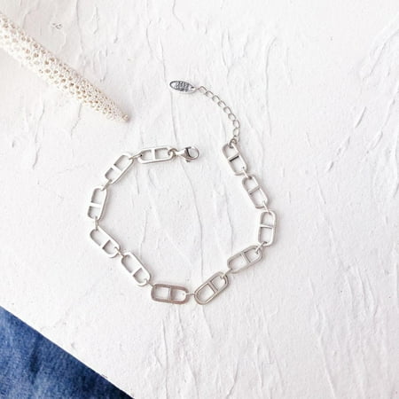 

Taehoxa Pig nose shape bracelet sterling silver retro round crown fashion temperament bracelet