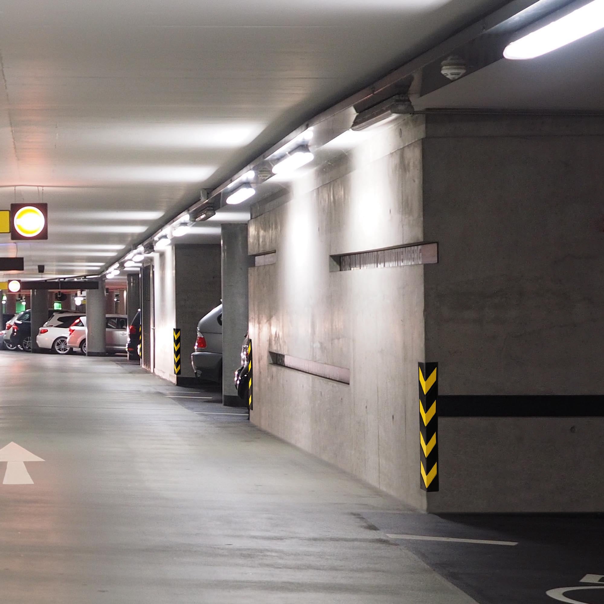 Yescom 31" Rubber L-Shape Corner Guard with Reflective Yellow Strip For Garage  Parking Lot 4 Packs
