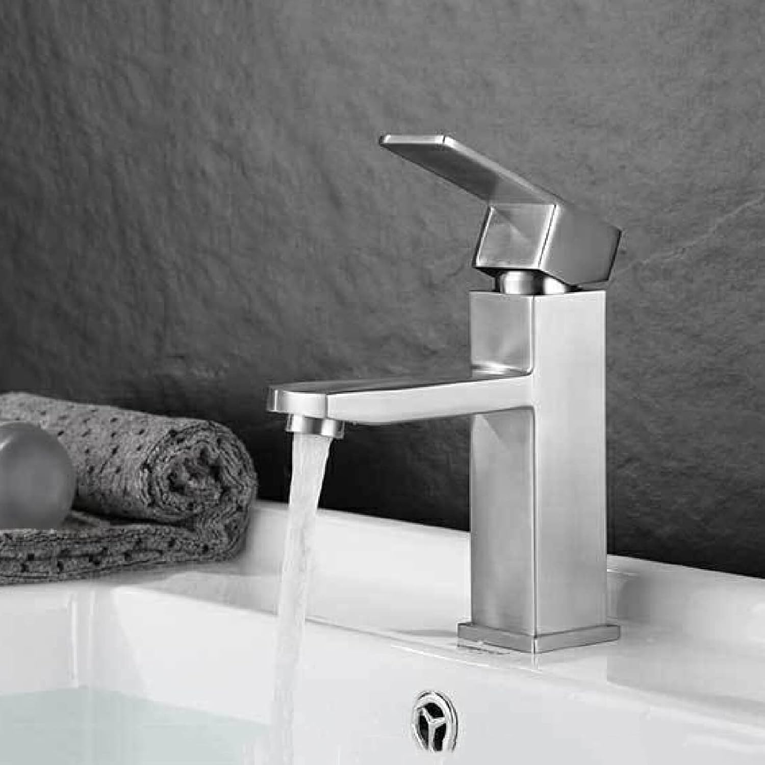 Bathroom Sink Faucet Single Hole Brushed Nickel Stainless Steel Basin Mixer Tap Hot and Cold Single Handle Faucet