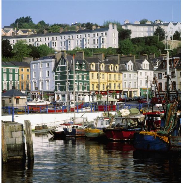 Posterazzi DPI1797457 Bateaux de Pêche Amarrés dans un Port Cobh Comté Liège République d'Irlande Affiche Imprimée par la Collection d'Images Irlandaise, 15 x 15