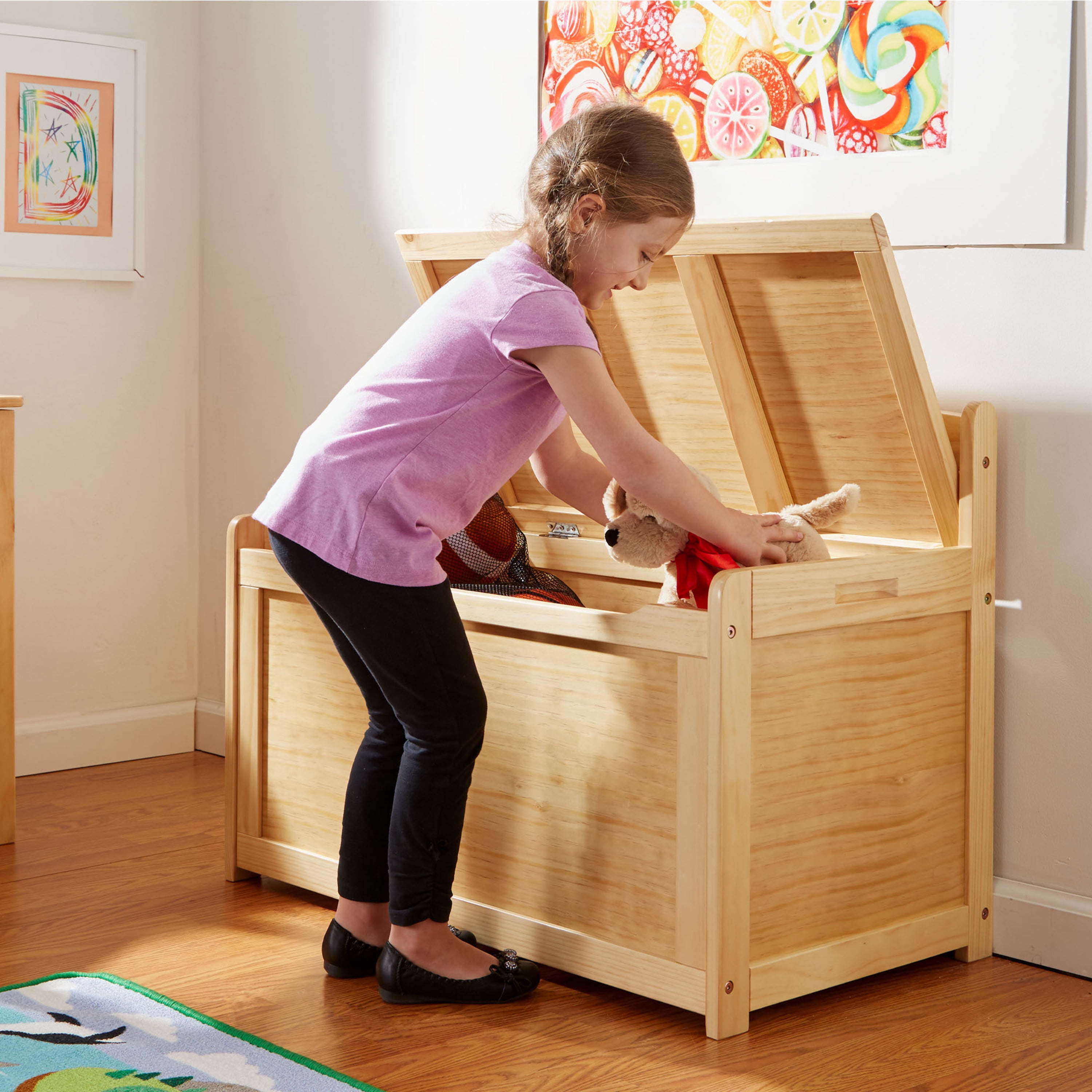 Light wood store toy box
