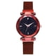 thumbnail image 2 of Reloj de pulsera con imán de aleación de cielo estrellado para mujer con estilo (rojo), 2 of 5