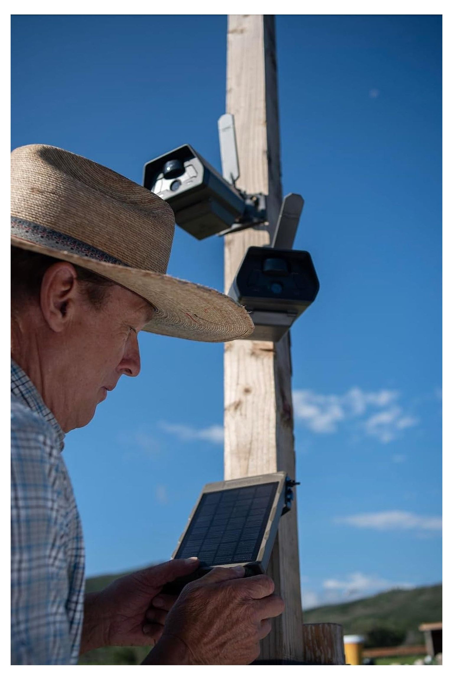 Defend Solar Panel for Cellular Security Camera