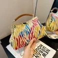 thumbnail image 4 of Bolsos de hombro para mujer 2024, nuevos bolsos cruzados de piel sintética suave de alta calidad para mujer, bolsos sencillos de gran capacidad, bolsos de lujo, 4 of 5