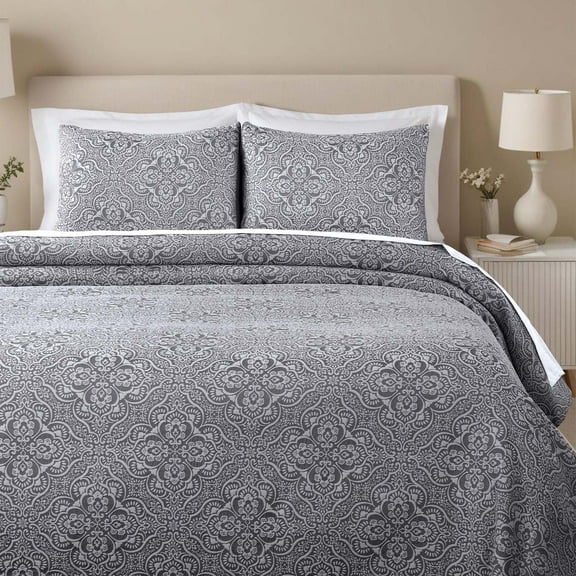 Superior Enzy Floral Matelasse Bedspread Set, California King, Charcoal