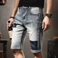thumbnail image 2 of Pantalones cortos de mezclilla rotos para hombre, pantalones vaqueros cortos ajustados y ajustados de verano para hombre, pantalones vaqueros azules con corte grosero de moda coreana al por mayor Y2k, 2 of 5