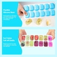thumbnail image 4 of Paquete de 2 bandejas de silicona para cubitos de hielo con tapa, ahorro de espacio y apilables, certificado LFGB y sin BPA, bandejas cuadradas para cubitos de hielo fáciles de quitar Vhermosa ZYY-0310, 4 of 5