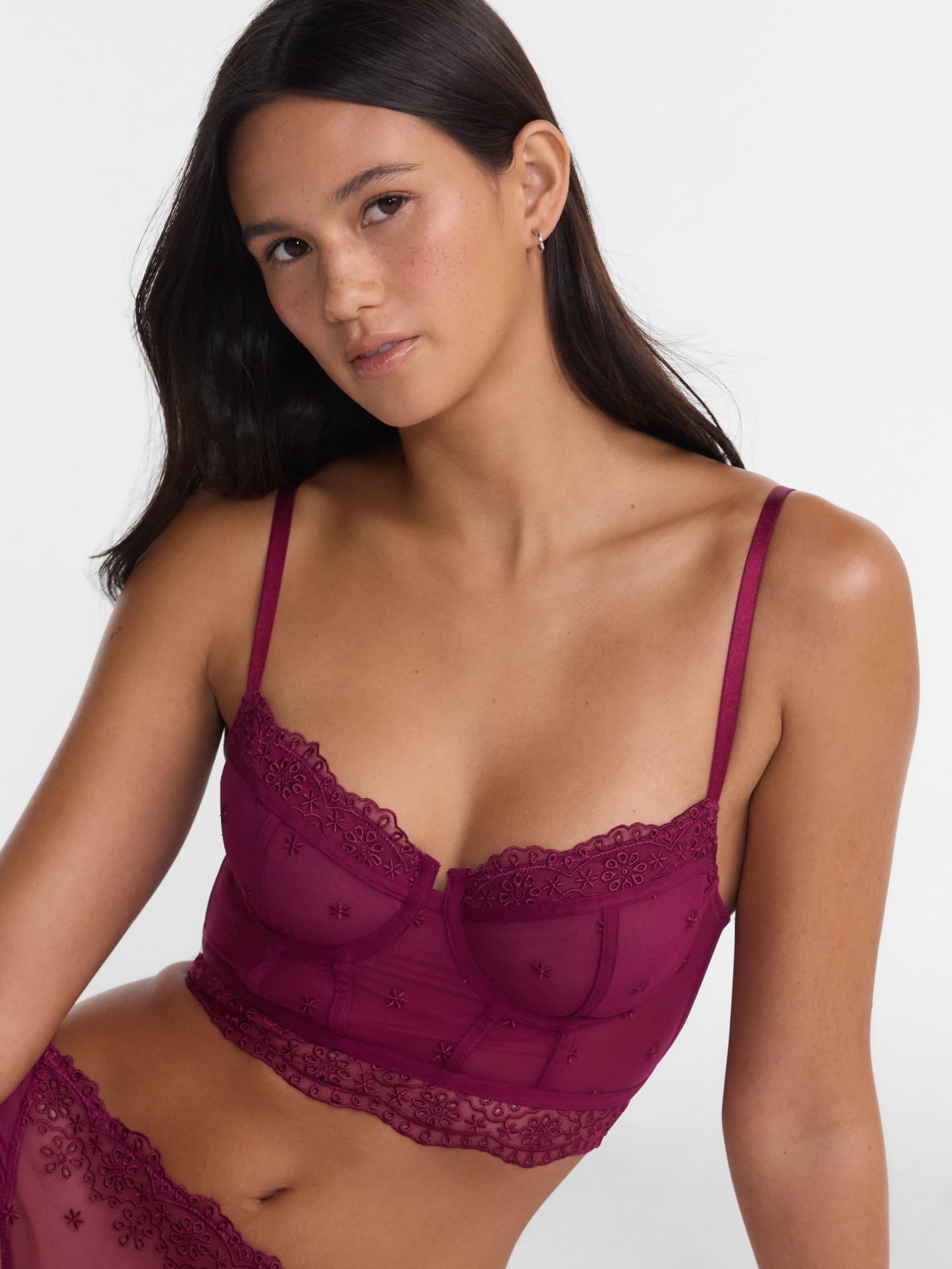 No Boundaries Women's Embroidery Lace Set, Sizes XS-XXXL