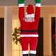 thumbnail image 4 of Franela Papá Noel trepando a la pared decoración, 4 of 5