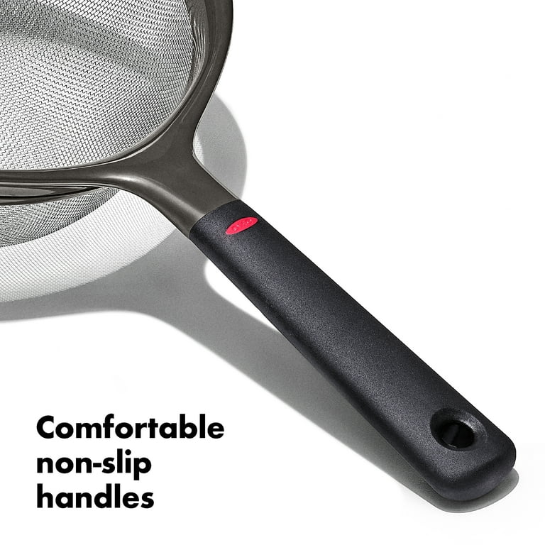 OXO 2 qt. Collapsible Strainer