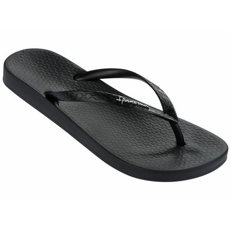

Ipanema Women s 81030 Black 7 M US