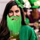 thumbnail image 5 of Barba Postiza para El Día de San Patricio, Decoración de Poliéster Verde, Cordón Retráctil Fácil de Usar, Accesorio para Disfraz de Fiesta, Accesorio Divertido para Fotomatón, Disfraz para Festival,, 5 of 7
