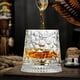 thumbnail image 5 of Vaso de whisky con hilo de cristal | La base giratoria mejora la experiencia visual | Transparente 260ml | Construcción Premium de Cristal | Elegante vajilla de bar para destilados, cócteles, 5 of 6