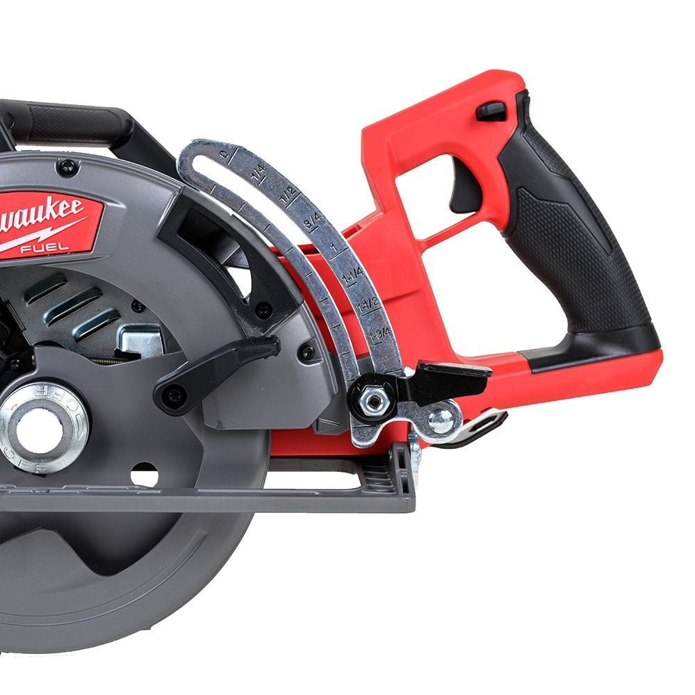 Milwaukee rear on sale handle saw
