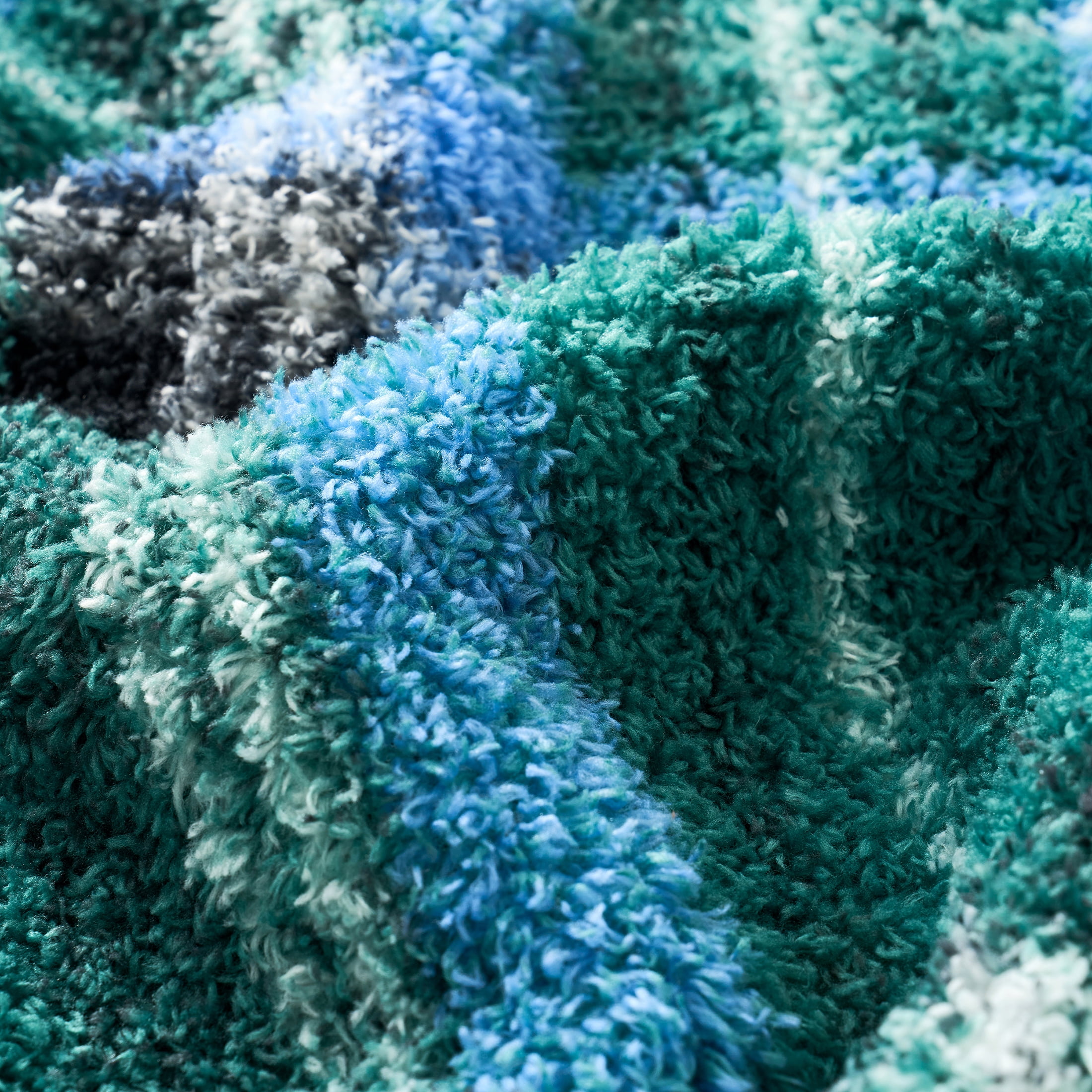 Evergrace Cozy Christmas Throw Green Check 50"x72"