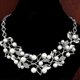 thumbnail image 4 of Gargantilla de lujo Farfi para mujer, collar de cadena corta con huecos y hojas de perlas sintéticas, joyería, plata, 4 of 5