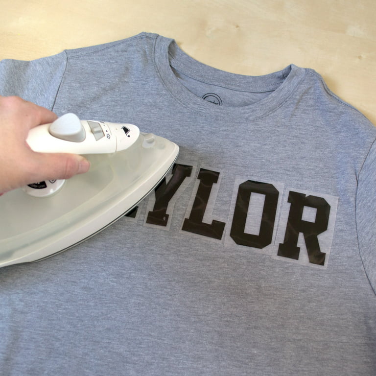 How to Iron on Letters on a T-Shirt 