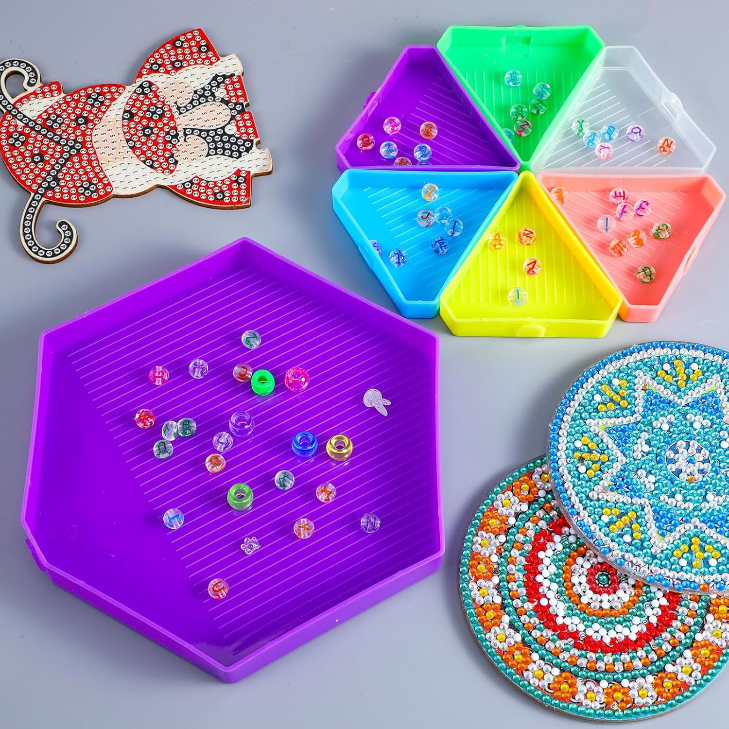9Pcs Diamond Art Painting Trays Kit V-Shaped Corner Opening Diamond Art Trays Kits Organizer Triangles for Kids Adults DIY Diamonds Crafts with Brush and Spoon