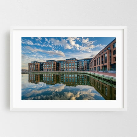 Union Wharf - Baltimore Maryland Photography Architecture Harbor City Skyline White Framed Wall Art Print 5 x 7 inches