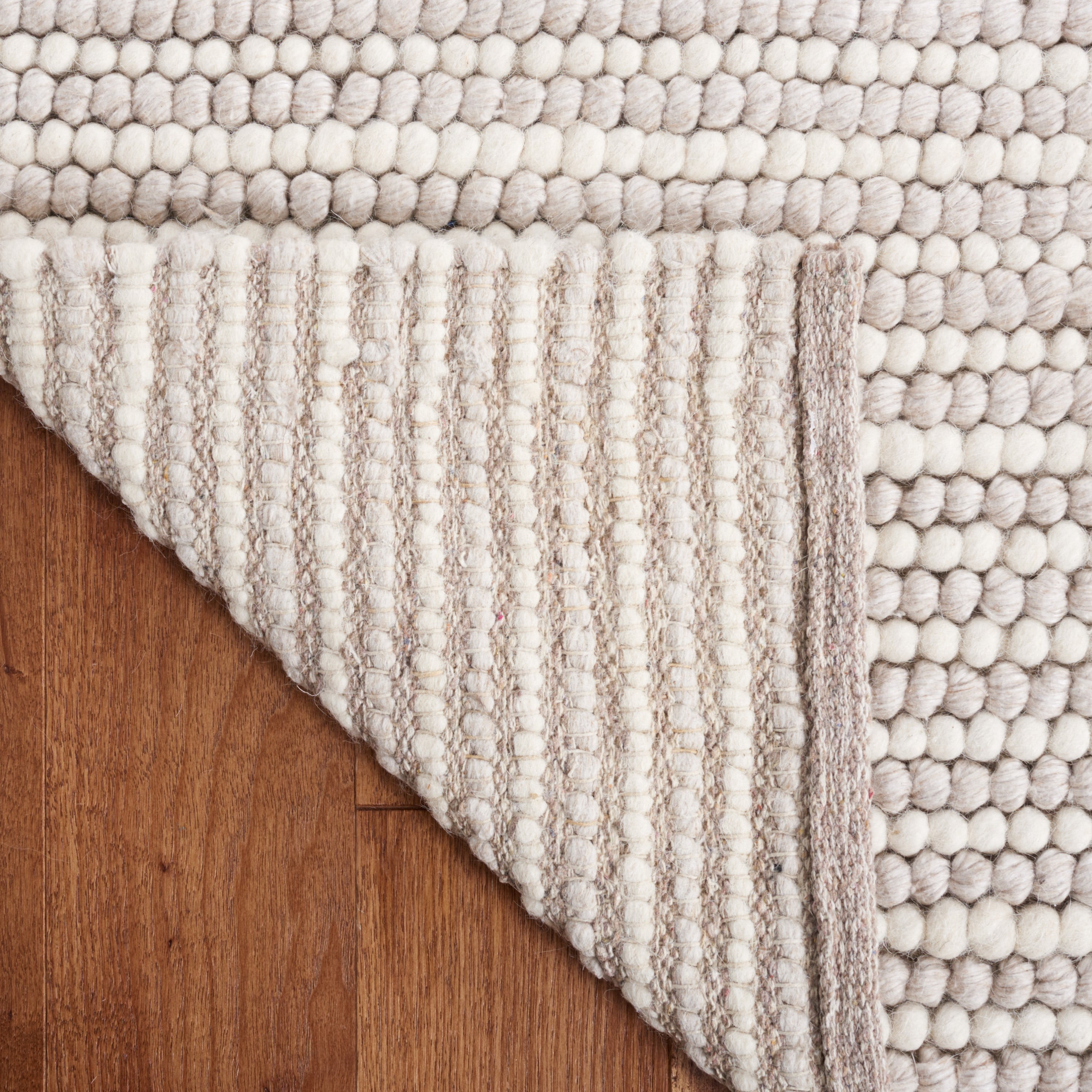 SAFAVIEH Martha Stewart Natura Striped Runner Rug, Ivory/Beige, 2'3" x 9'