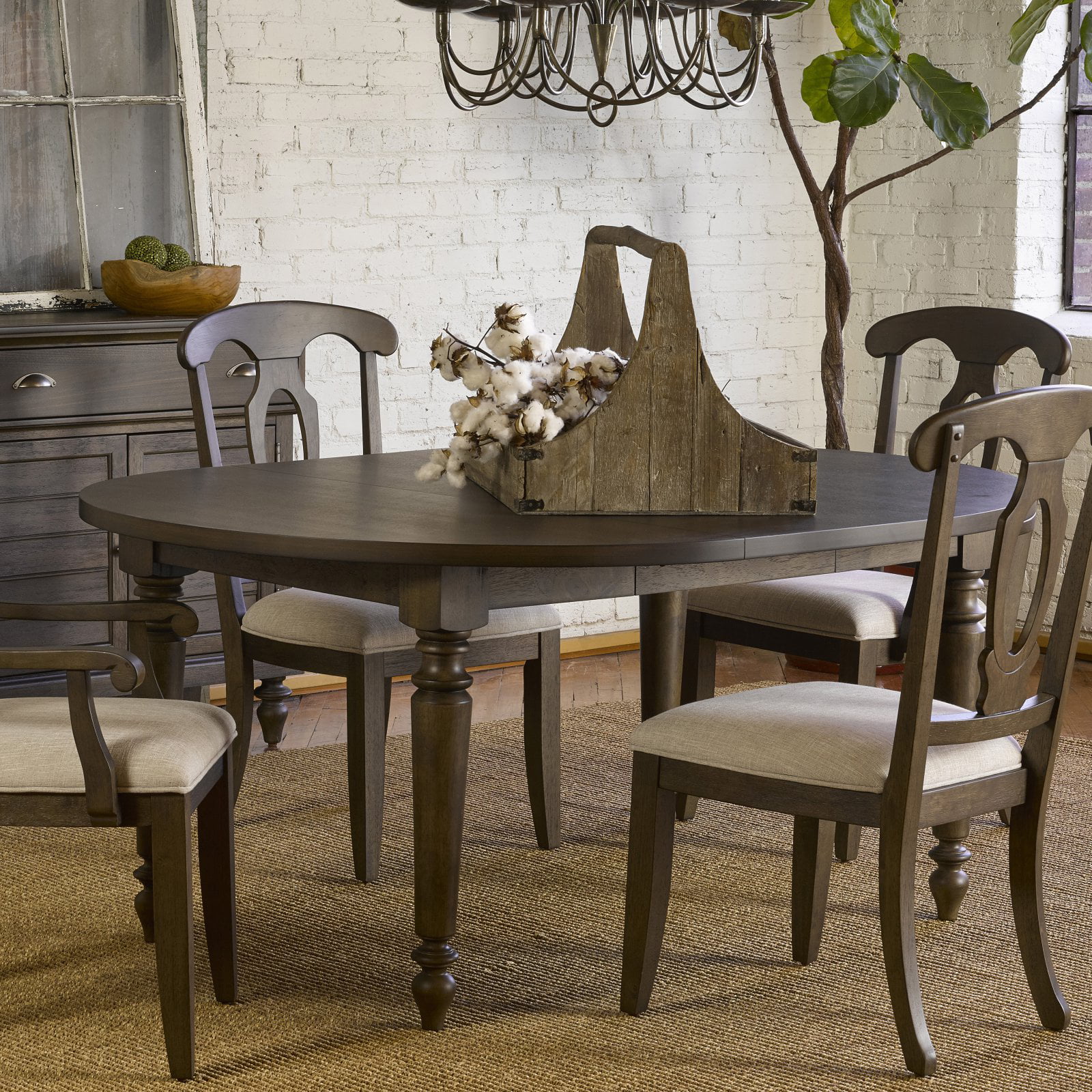Round Dining Table With Extension, Broyhill Round Dining Table Set