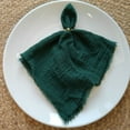 thumbnail image 1 of Nvzi Servilletas de tela de 16,53 x 16,53 pulgadas, juego de 4, servilletas de gasa de lino con flecos, servilletas suaves con flecos reutilizables para cenas, fiestas, Navidad, bodas (verde oscuro), 1 of 4