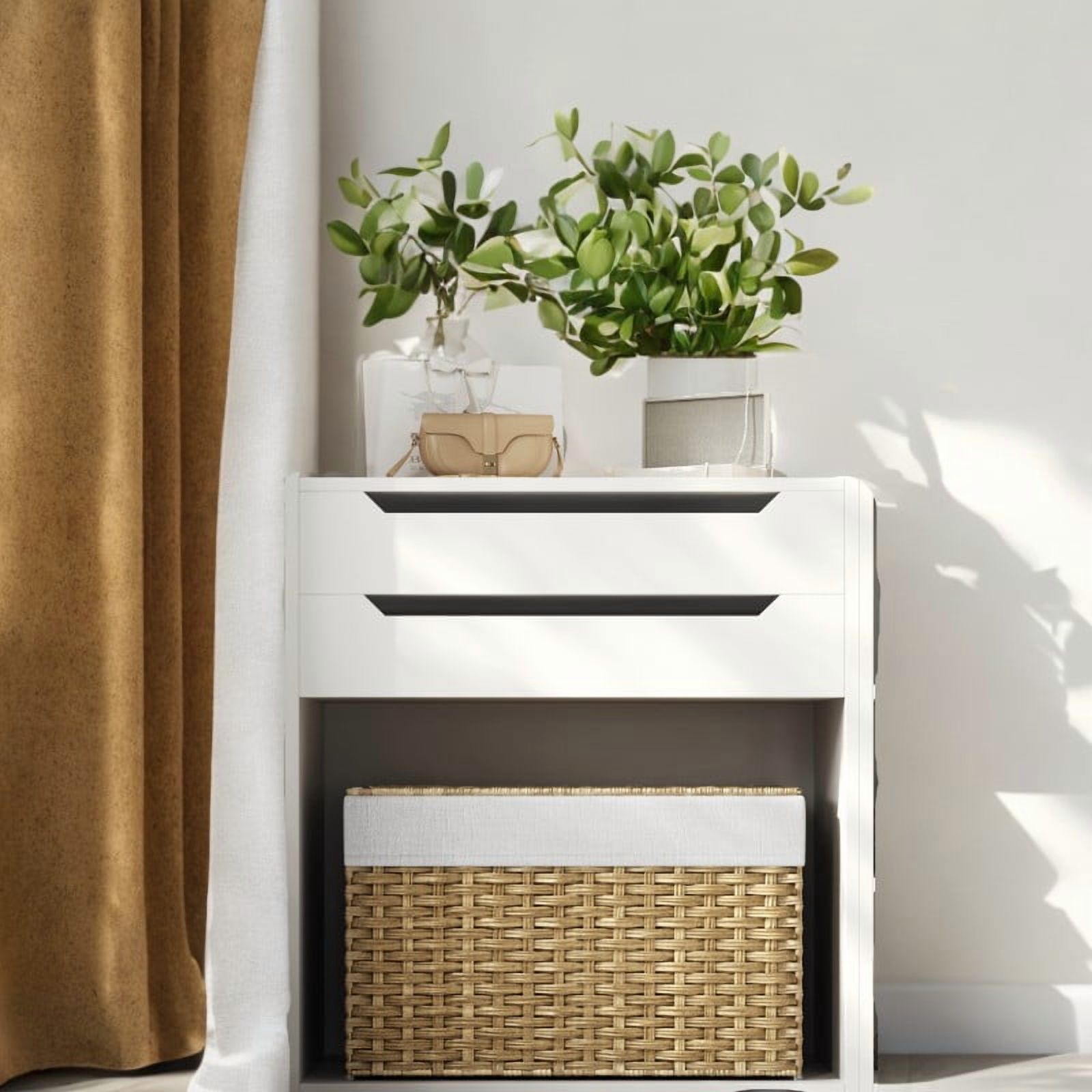 Natural Storage Basket with Lid, 27.7 Gallon (105L) Woven Blanket Bin. Equipped with handles, removable liner, and a metal frame.