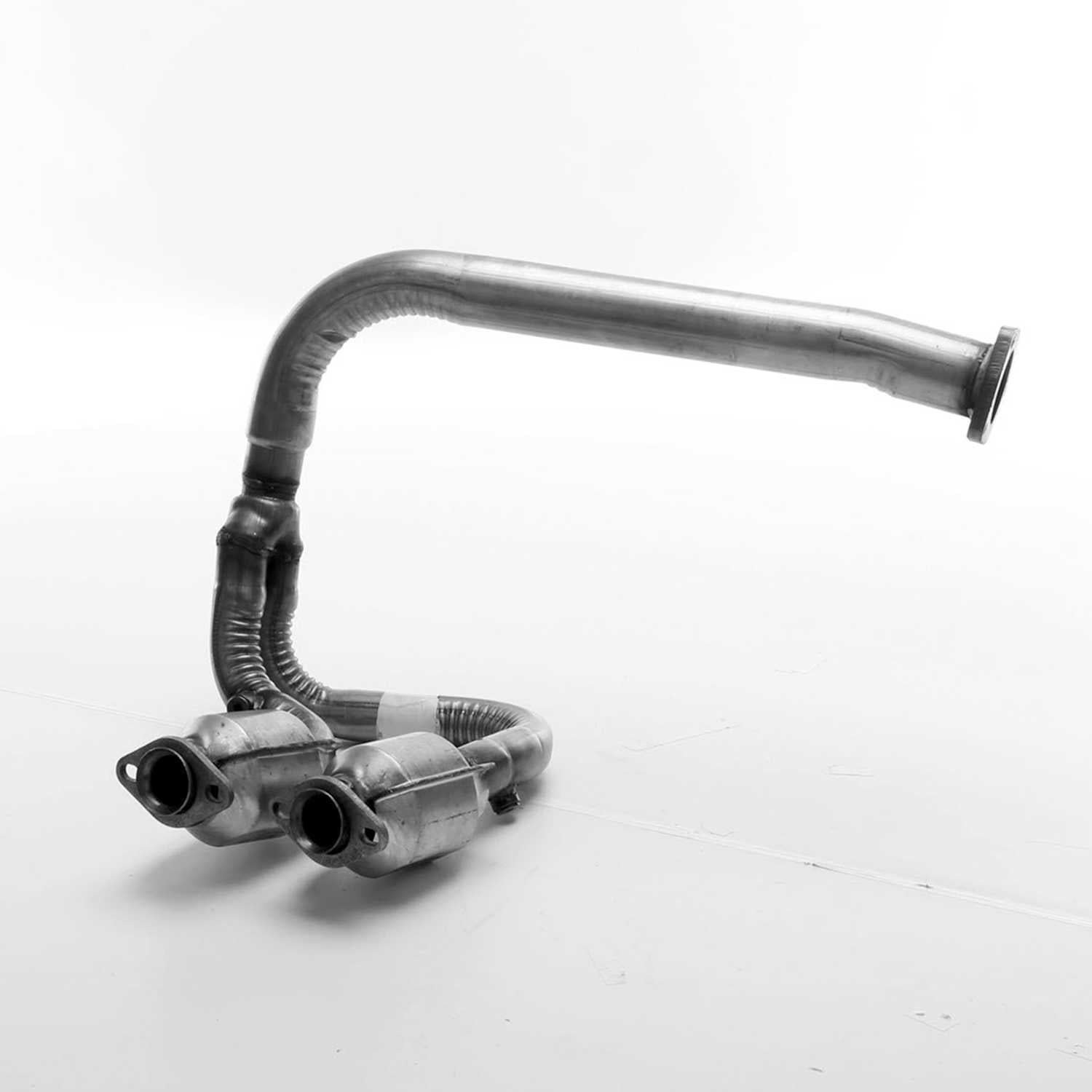 Fits/For Eastern Catalytic Catalytic Converter Direct Fit P/N:20367 Fits select: 2000-2003 JEEP WRANGLER / TJ
