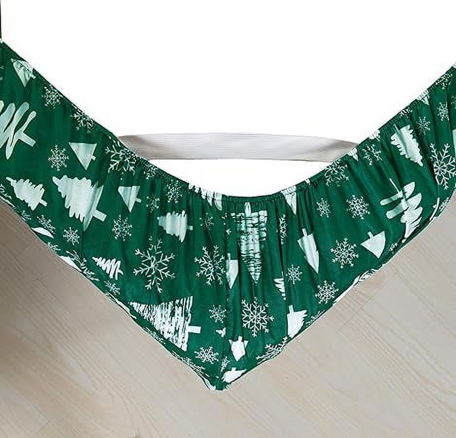 Holiday Pattern Microfiber- Wrinkle and Fade Resistant (6-Piece) Bedding Set, King, Hunter Green Christmas Tree