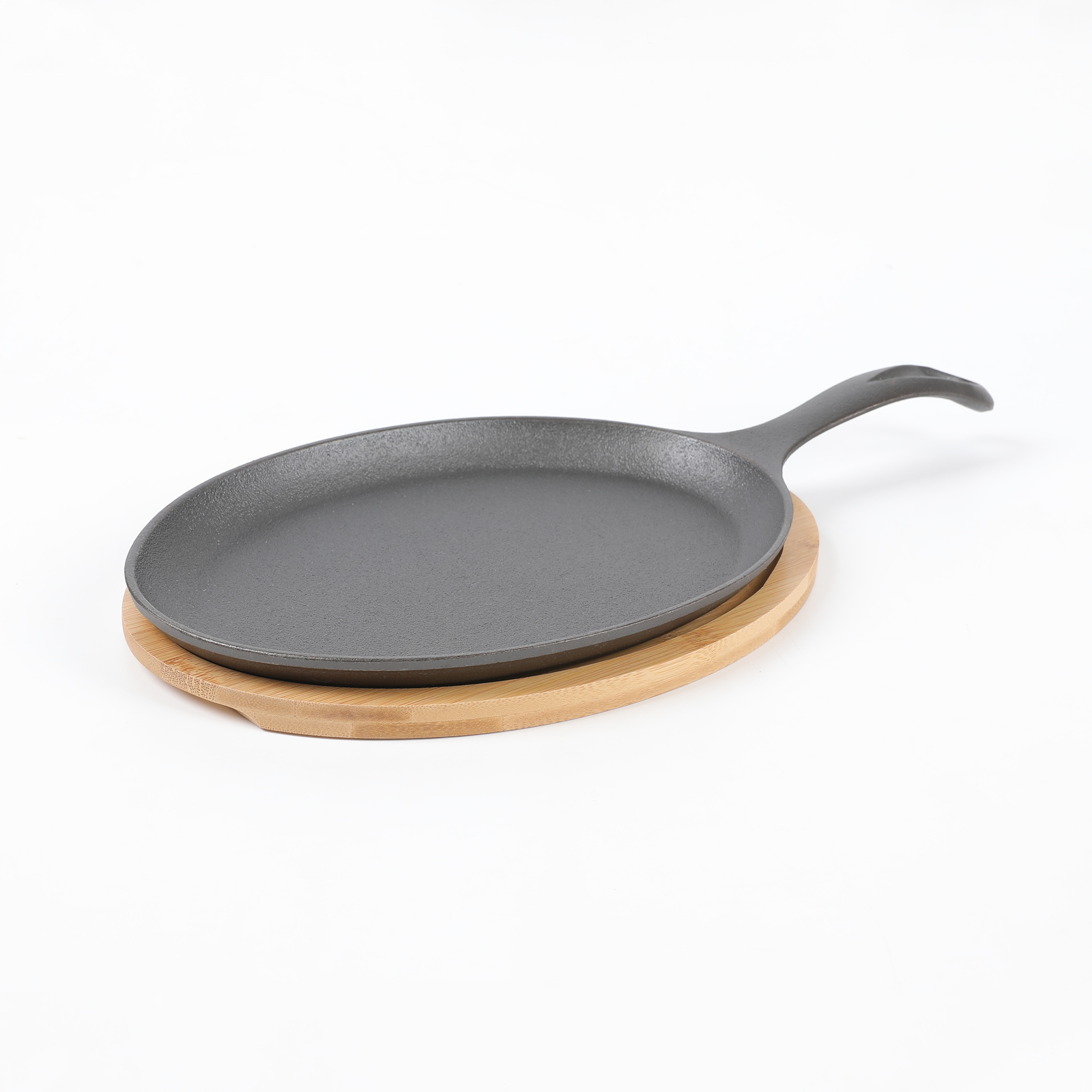 HAWOK Cast Iron Fajita Plate Sizzler Pan Set with Bamboo Tray and Handle Holder, Set of 4, Pre-seasoned Cast Iron Skillet with Bamboo Base and Handle Cover