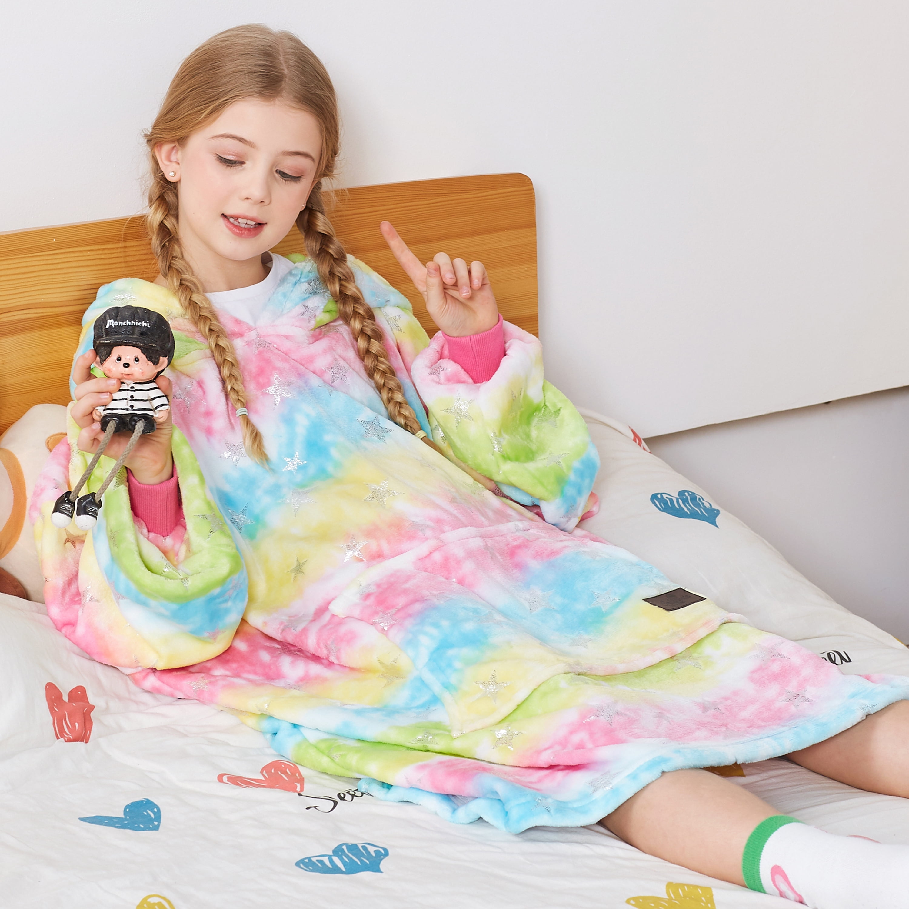 Catalonia Cow Print Blanket Hoodie for Kids, Oversized Wearable Fleece Blanket Sweatshirt with Large Front Pocket, Teen Boys Girls Cow Gift