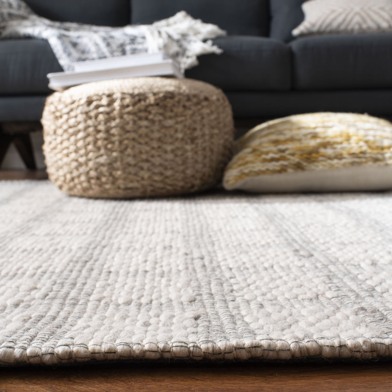 SAFAVIEH Marbella David Geometric Squares Area Rug, Beige, 8' x 10'