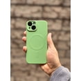 thumbnail image 1 of Funda Para iPhone Silicona Magsafe Con Uso Rudo Proteccion, 1 of 1