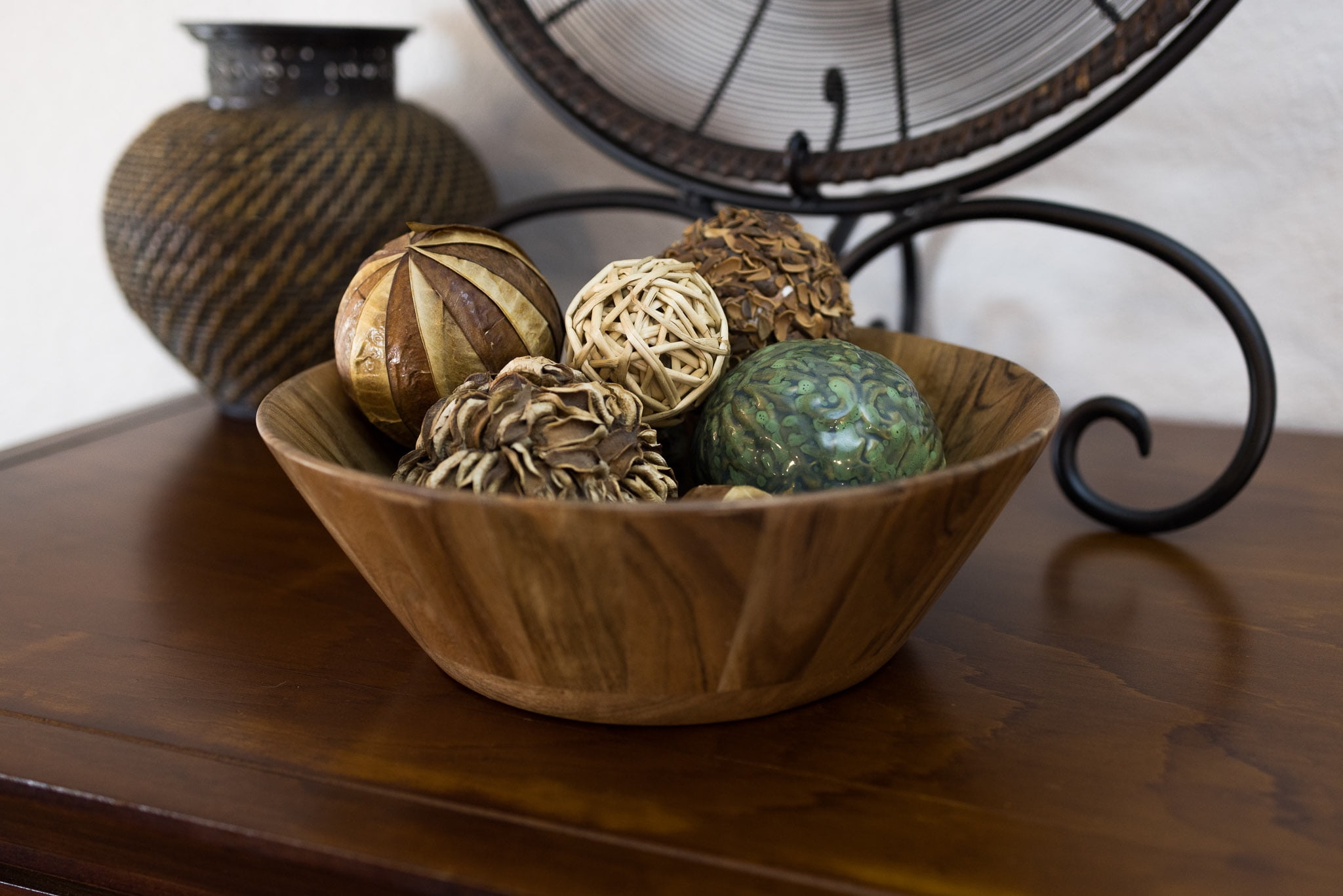 Better Homes & Gardens- Acacia Wood Large Angled Serving Bowl, Natural Finish