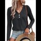 thumbnail image 2 of Camisetas de Verano con Cuello en V para Mujer, Estilo Informal, Tipo Túnica con Botones y Cuello Henley Negro XXL, 2 of 7