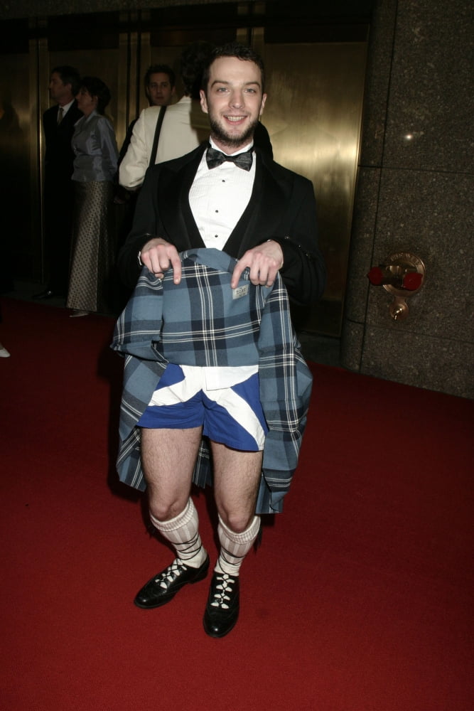 Euan Morton Arrives At The 58Th Annual Tony Awards On June 6 2004 At ...